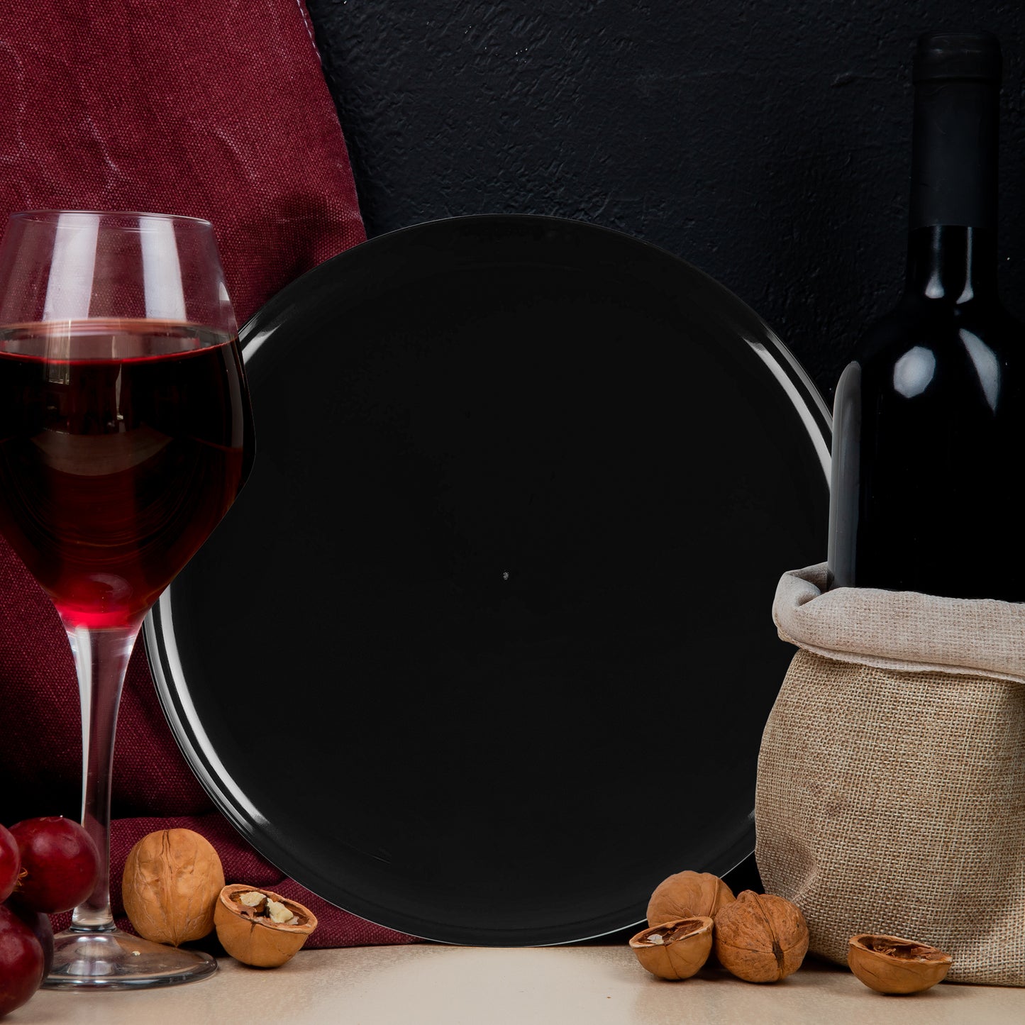 Black Flat Round Plastic Salad Plates (8.5")