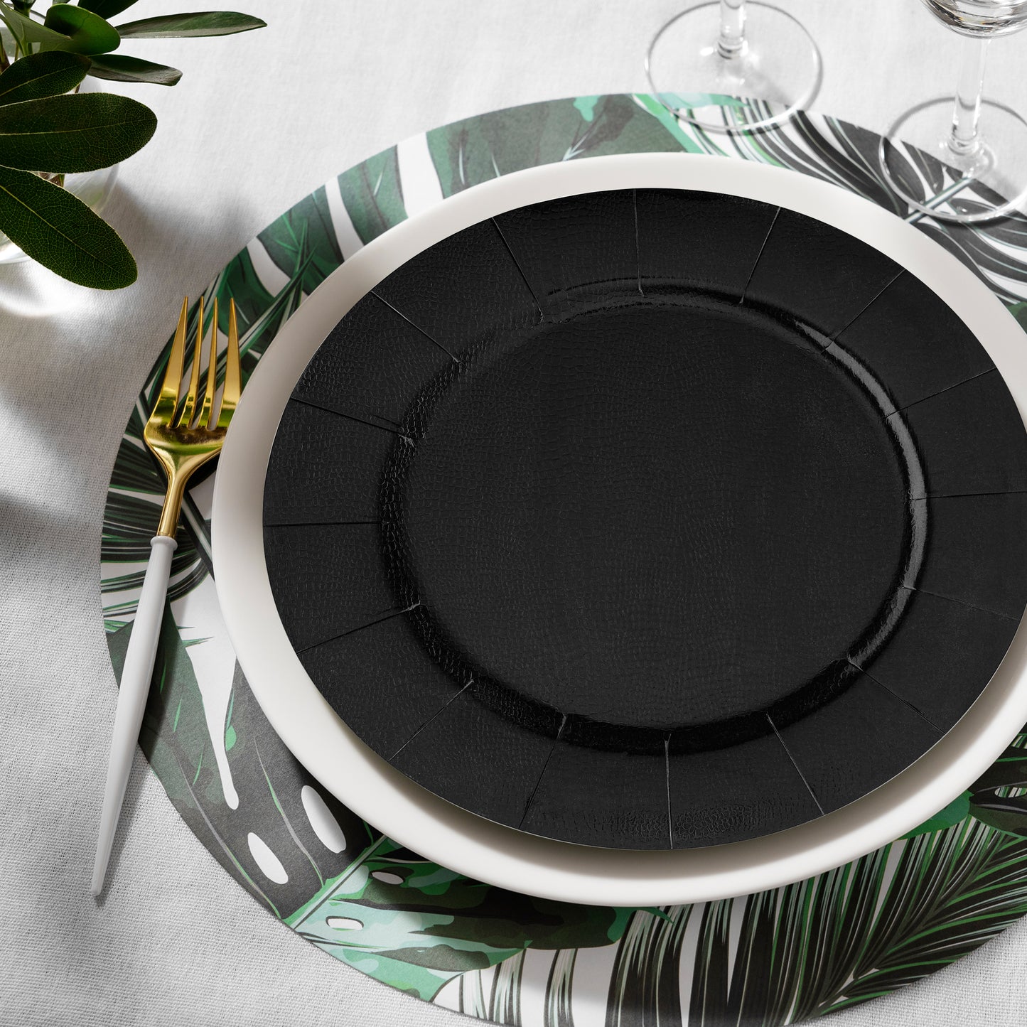Black Round Paper Charger Plates (13")