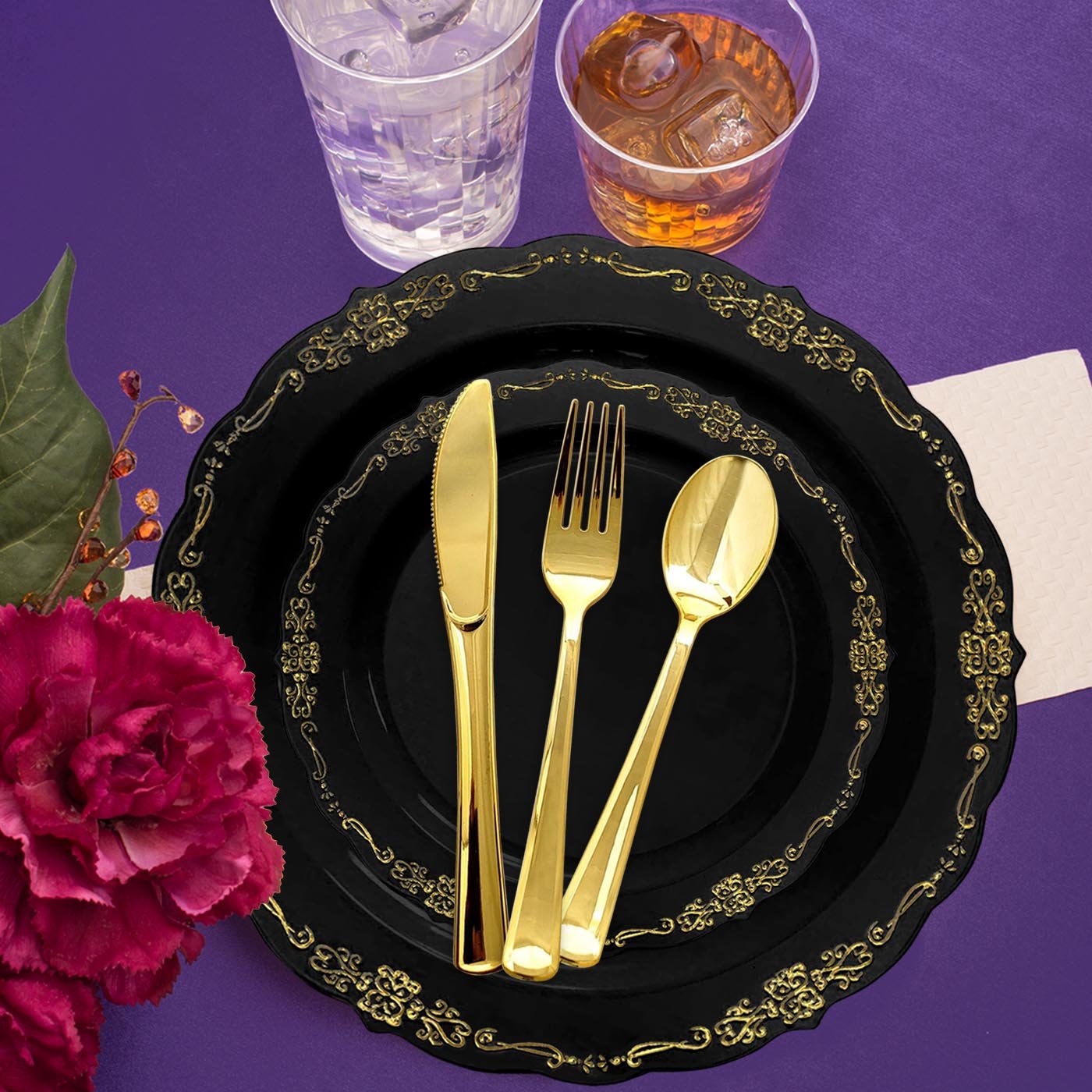 Black with Gold Vintage Round Plastic Disposable Dinner Plates (10")