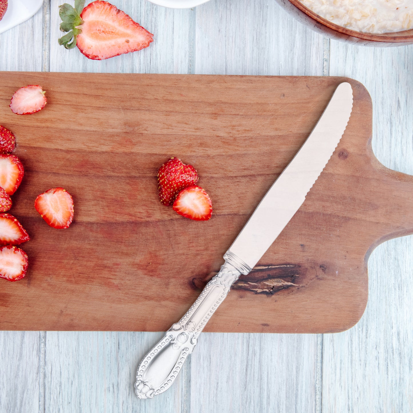 Clear Baroque Plastic Dinner Knives