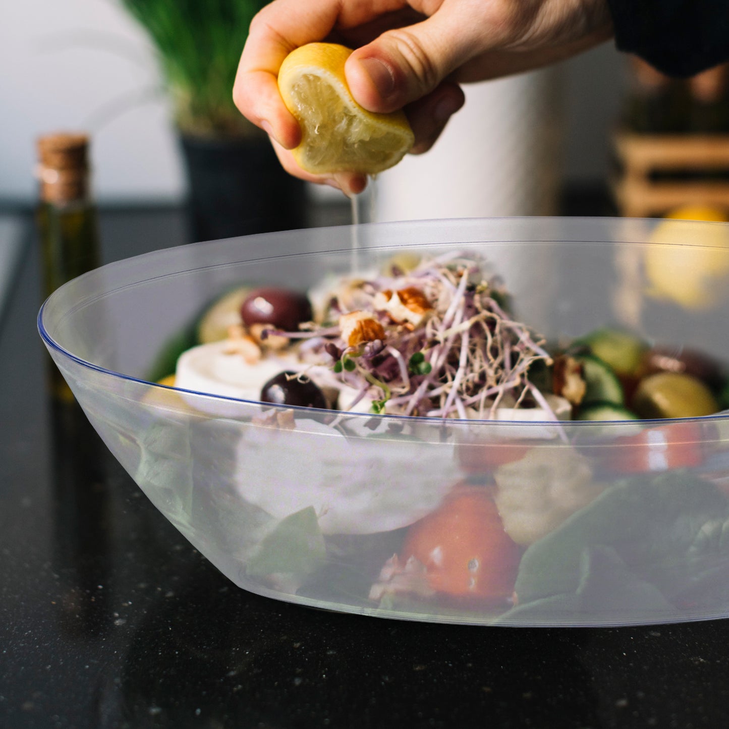 Clear Oval Disposable Plastic Serving Bowls (2 qt.)