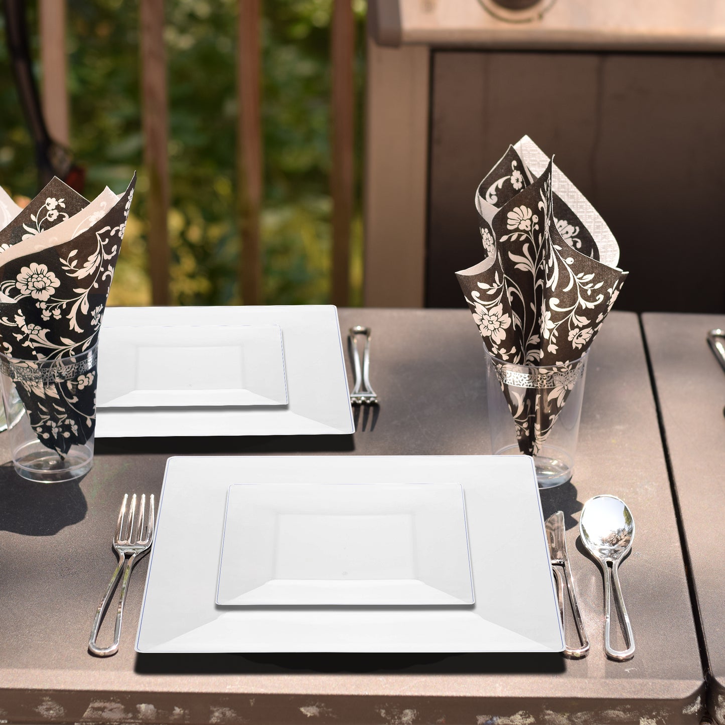 Clear Square Disposable Plastic Dinner Plates (9.5")