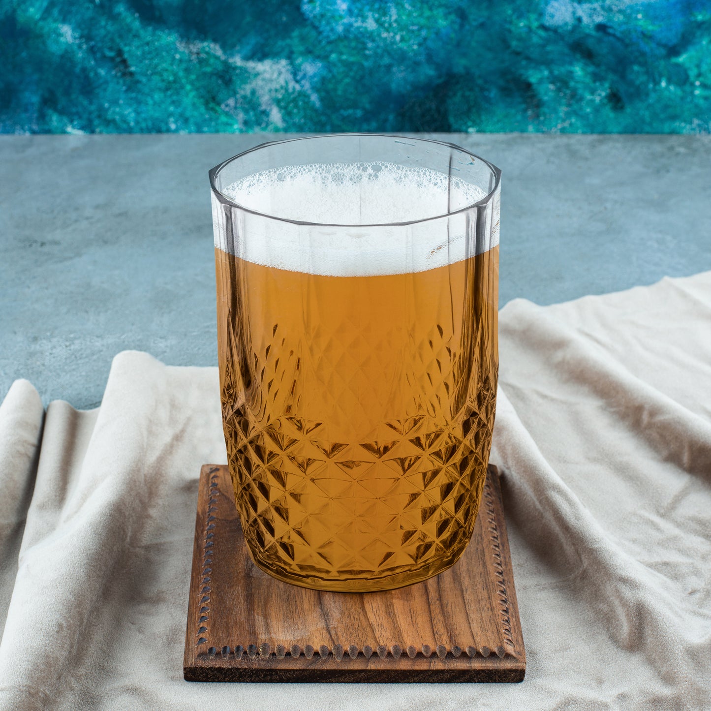 16 oz. Clear Stripe Round Plastic Tumblers