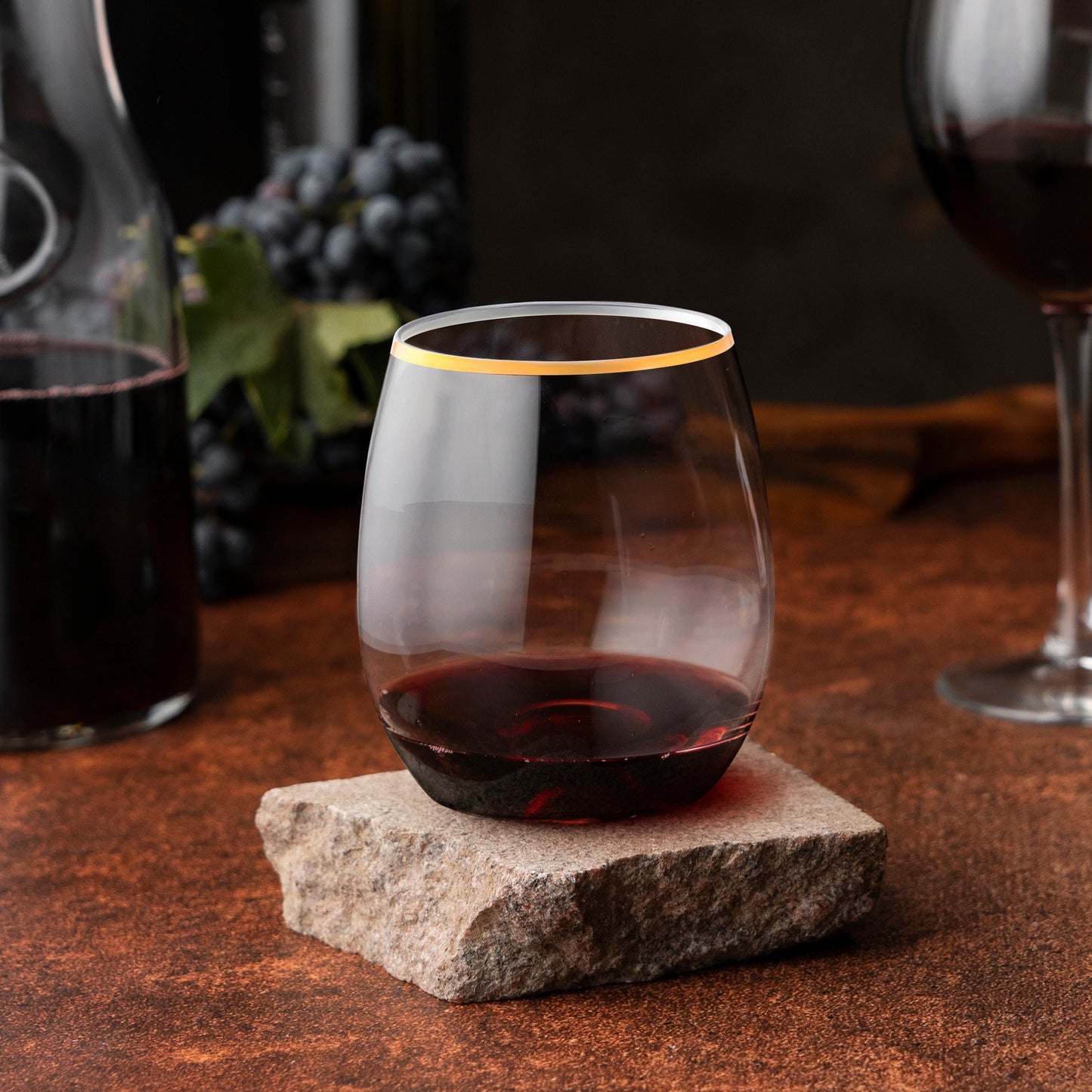 12 oz. Clear with Gold Stemless Plastic Wine Glasses