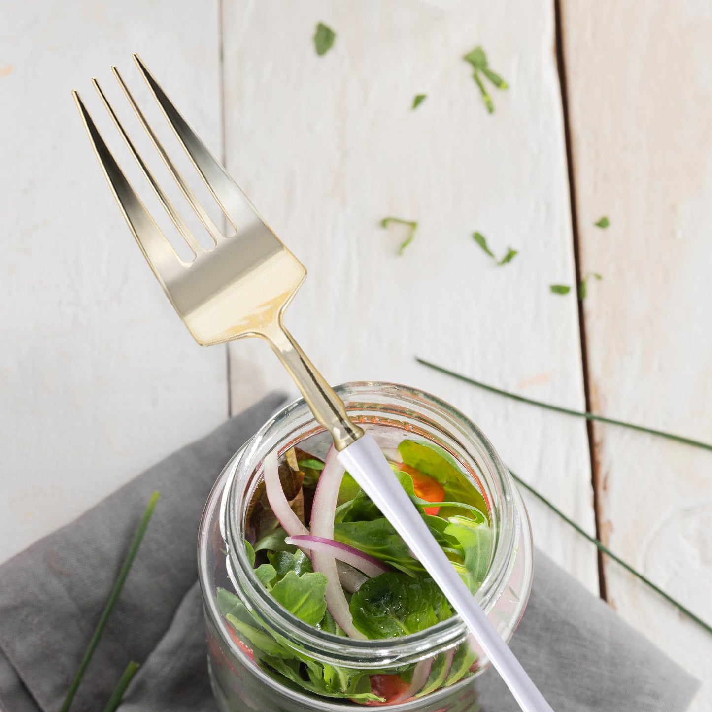 Shiny Gold with White Handle Moderno Disposable Plastic Dinner Forks