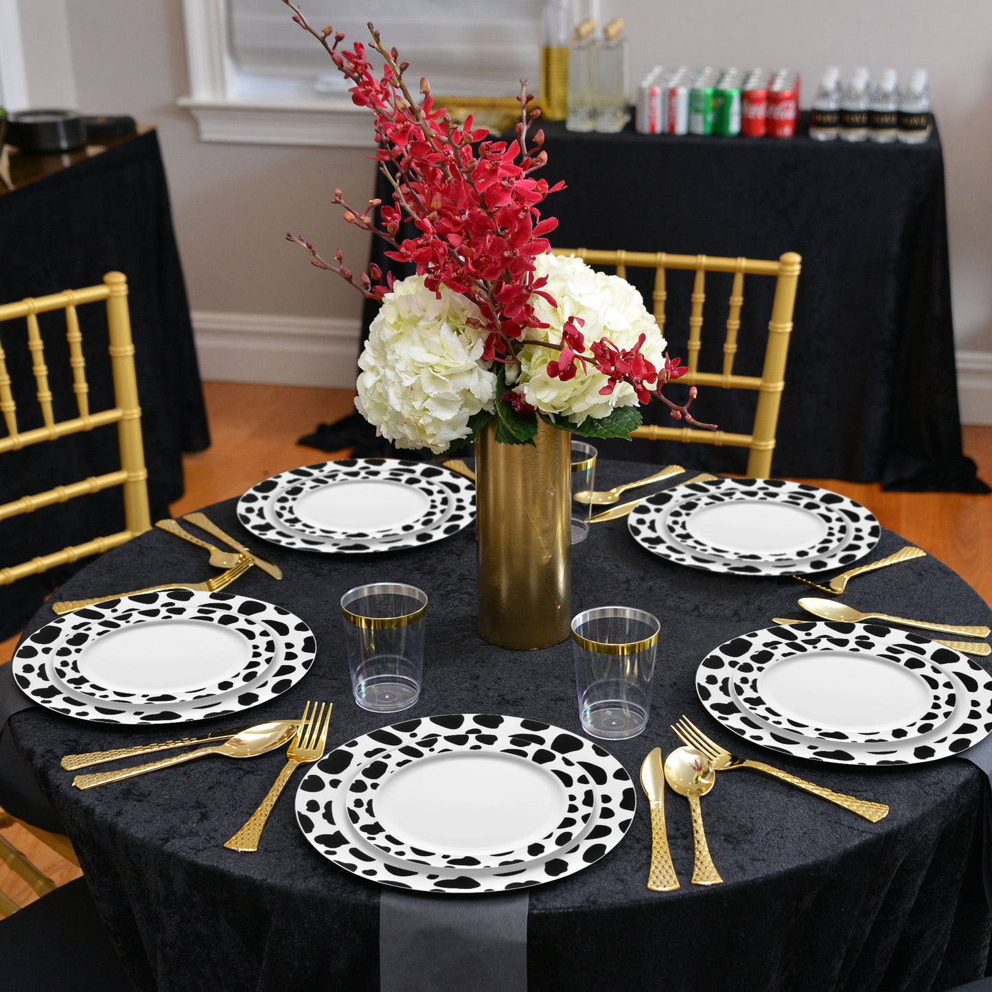 White with Black Dalmatian Spots Round Plastic Salad Plates (7.5")