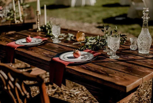 Tablescaping in Style: Outdoor Fall Décor Ideas You'll Love