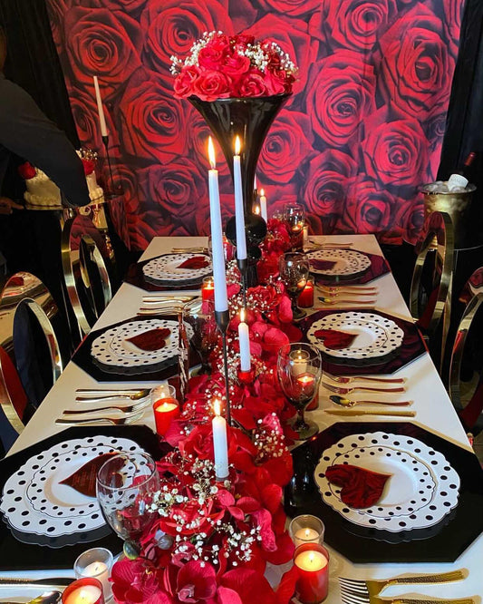 Elegant Love Affair: Fabulous Valentine's Day Table Setting Inspiration