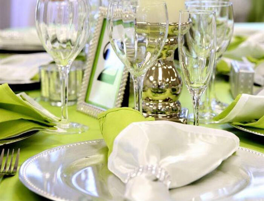 Luxurious St. Patrick's Day Table Setting to Impress
