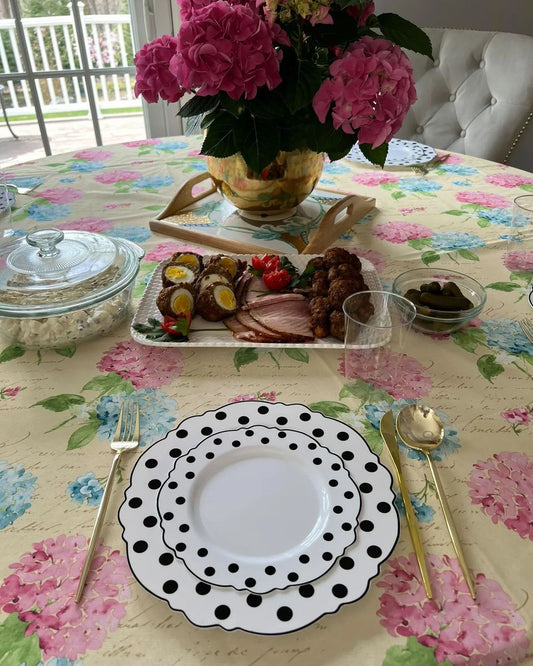 How to Set a Vibrant Spring Table for Gatherings?