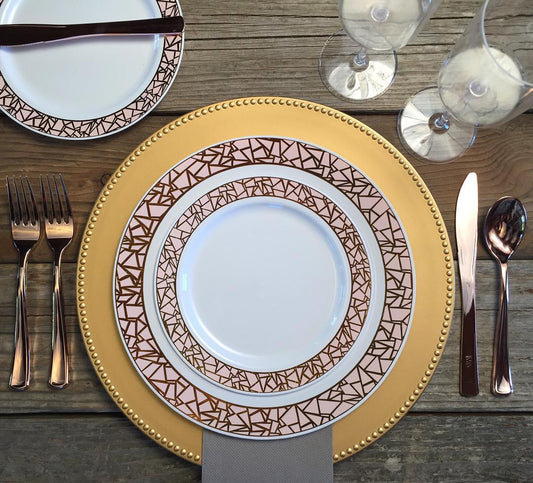 What Type of Dinnerware is Best for Party Use?
