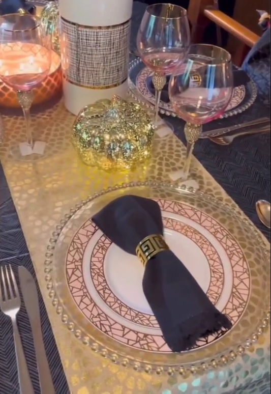 Fall Splendor: DIY Thanksgiving Table Decor Ideas