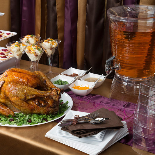 Dining in Splendor: How to Host the Most Beautiful Thanksgiving Soiree