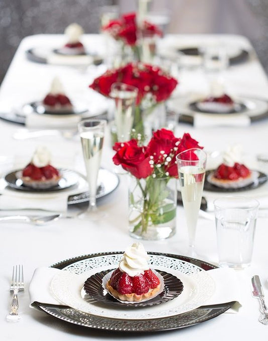 How to Style a Beautiful Tablescape?