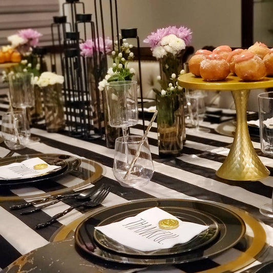 How to Host a Great Thanksgiving Dinner Party?