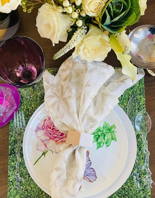 How to Set Perfect Spring Party Table?