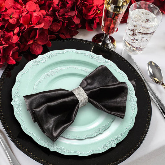 How to Properly Set a Table for a Dinner Party?