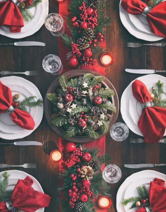 Top 6 Easy and Creative Christmas Table Decor Ideas
