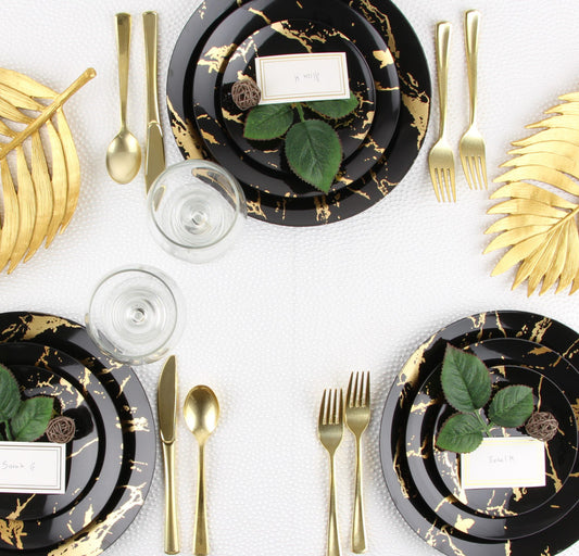 Sleek Simplicity: Crafting the Perfect Party Tablescape