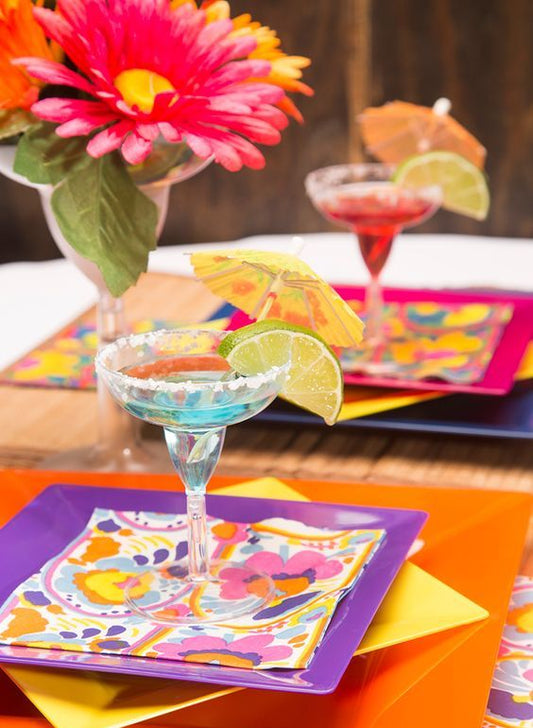 Tropical Paradise Table Set-Up