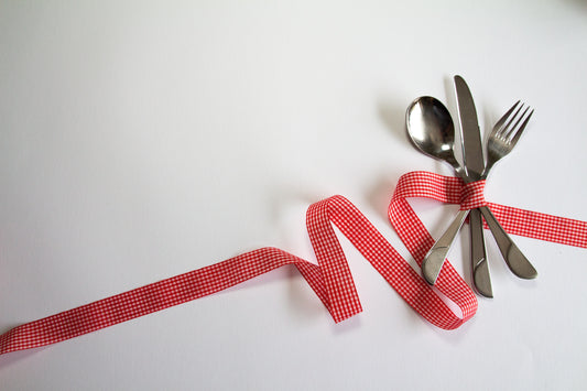 How to Choose the Perfect Cutlery for a Party?