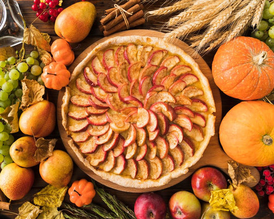 A Symphony of Fall Flavors: Thanksgiving Apple Pie