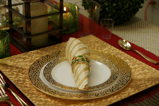 Special Occasion Spectacle: Festive Place Setting Magic