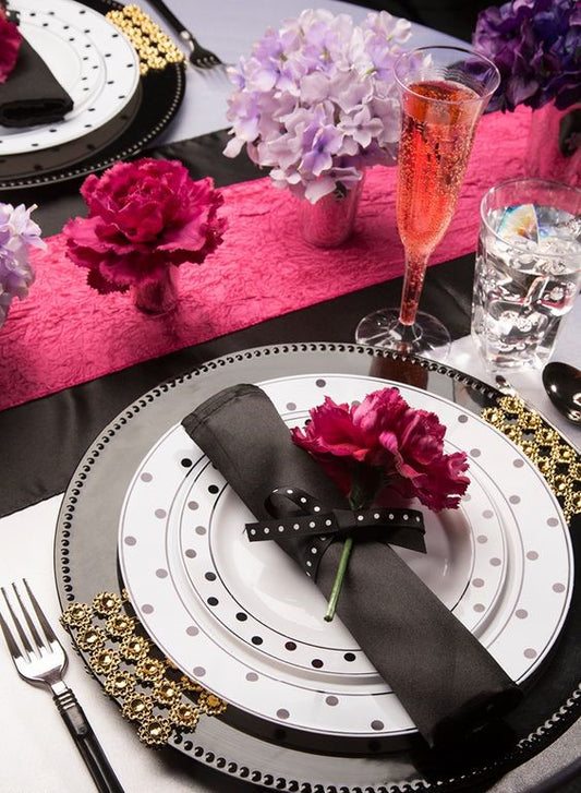 The Best Valentine’s Day Table Decor