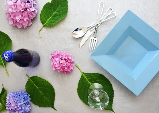 Must-Have Disposable Tableware for a Stress-Free Mother's Day