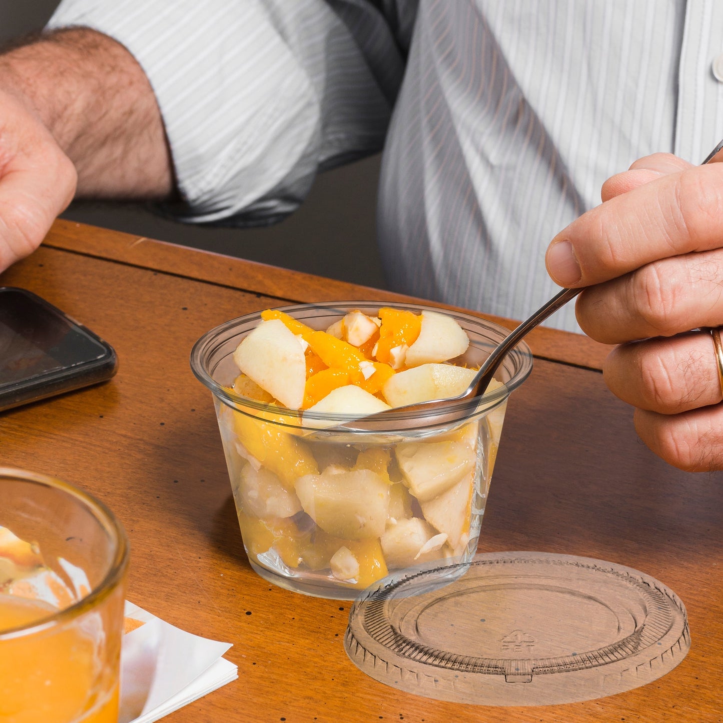 1.5 oz Clear Plastic Souffle Cups with Lids