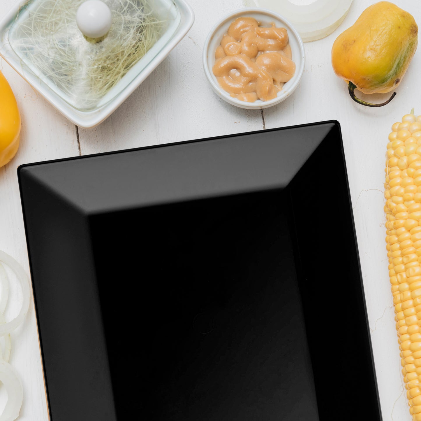 Black Rectangular Disposable Plastic Dessert Plates (5.5" x 8.5")