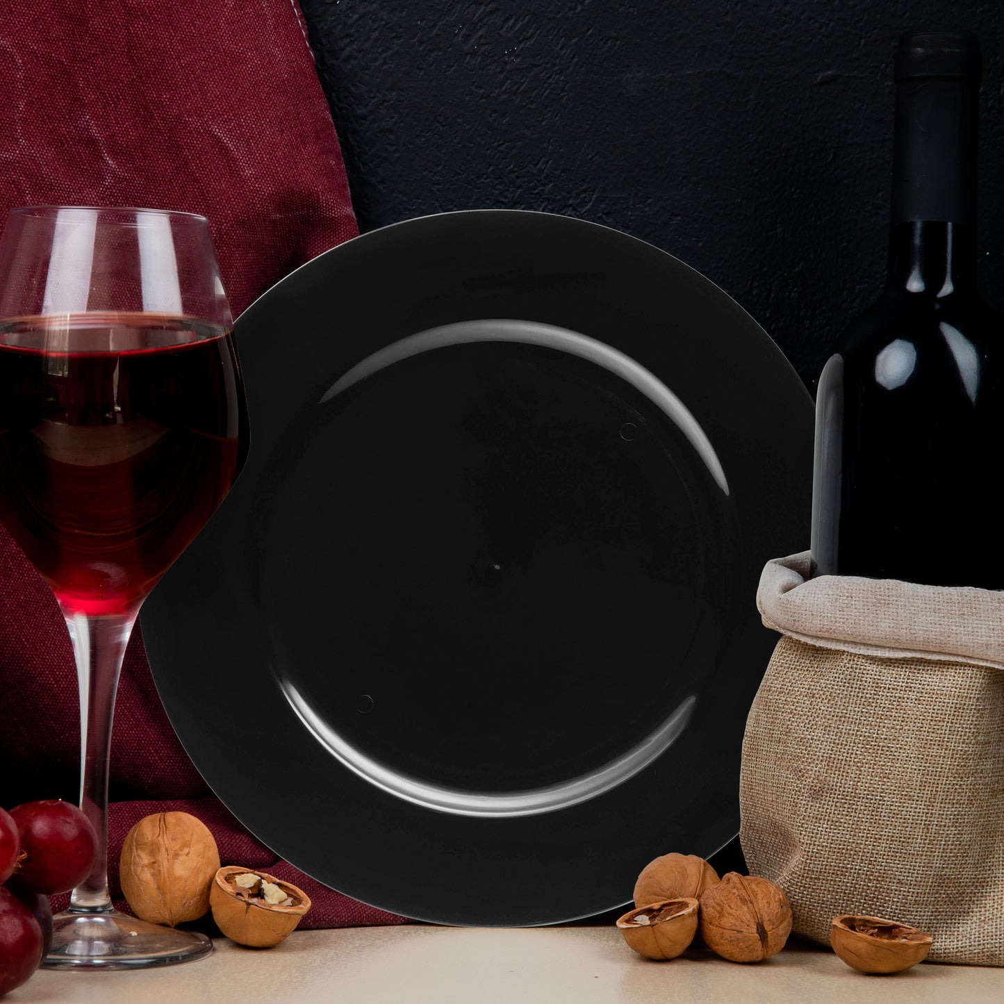 Black Round Plastic Charger Plates (13")