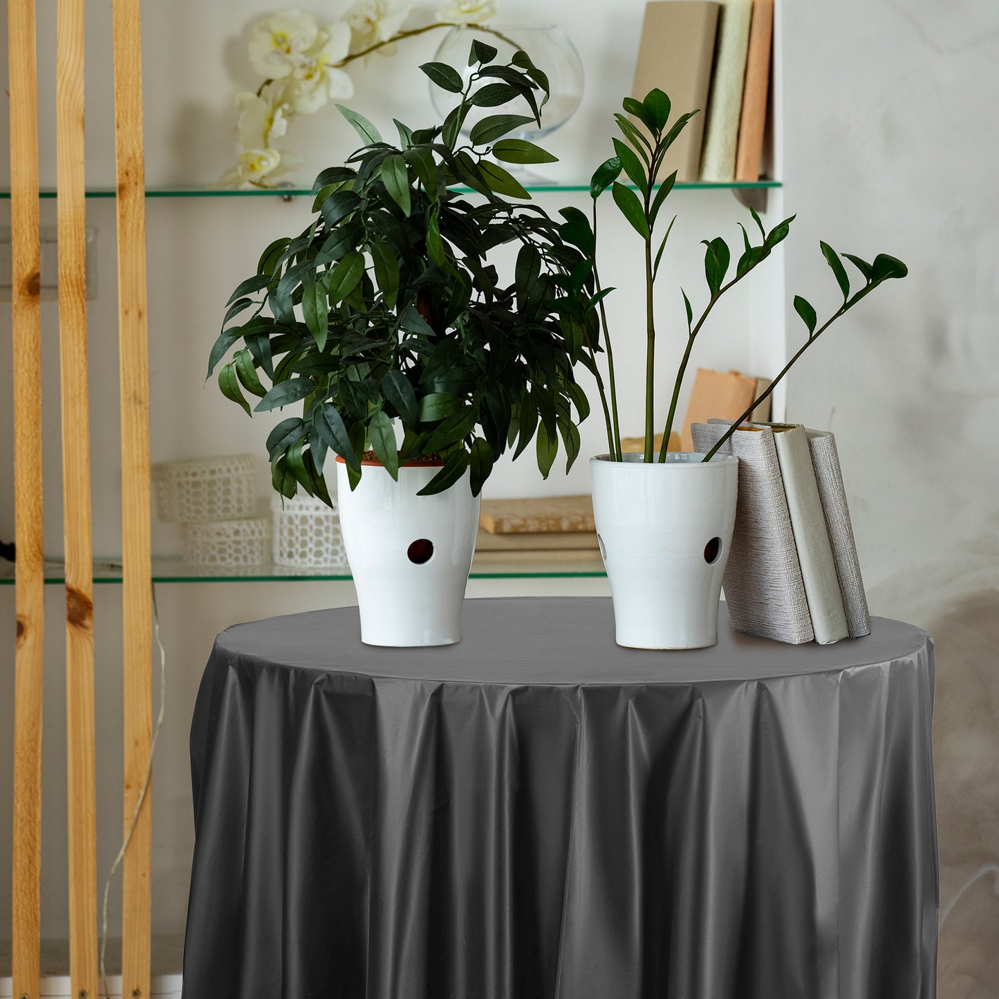 Black Round Plastic Tablecloths (84")