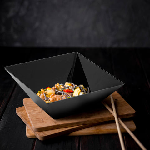 Black Square Disposable Plastic Serving Bowls (3 qt.)
