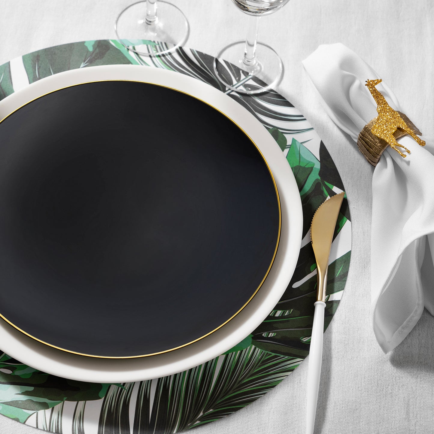 Black with Gold Rim Organic Round Plastic Disposable Dinner Plates (10.25")