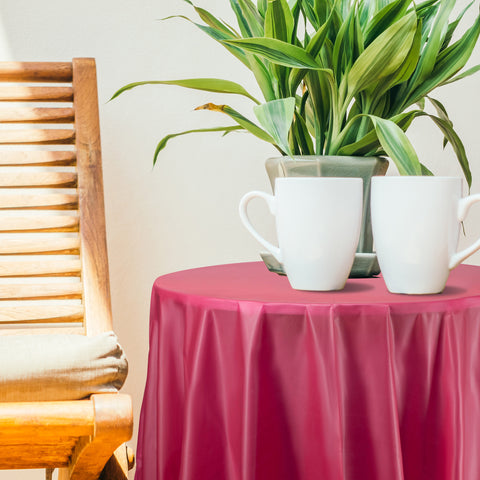 Burgundy Round Plastic Tablecloths (84