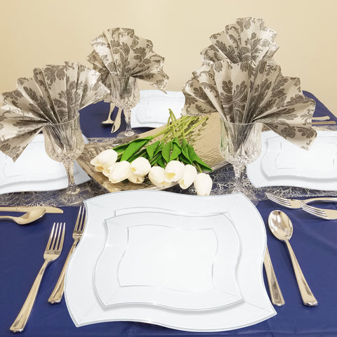 Clear Wave Disposable Plastic Dinner Plates (10