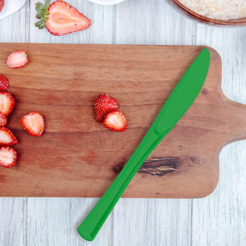 Green Disposable Plastic Party Knives