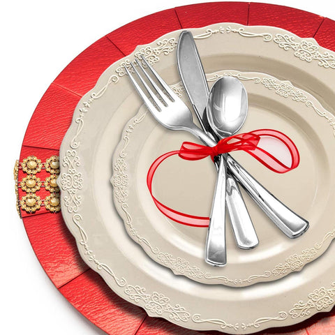 Ivory Vintage Round Plastic Disposable Dinner Plates (10