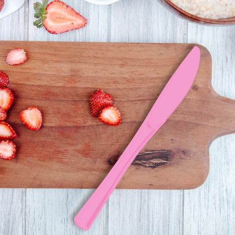 Pink Disposable Plastic Party Knives