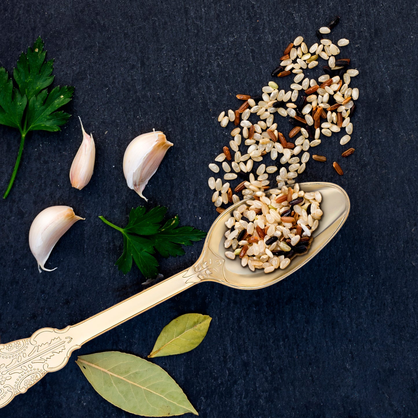 7.3" Shiny Baroque Gold Disposable Plastic Spoons
