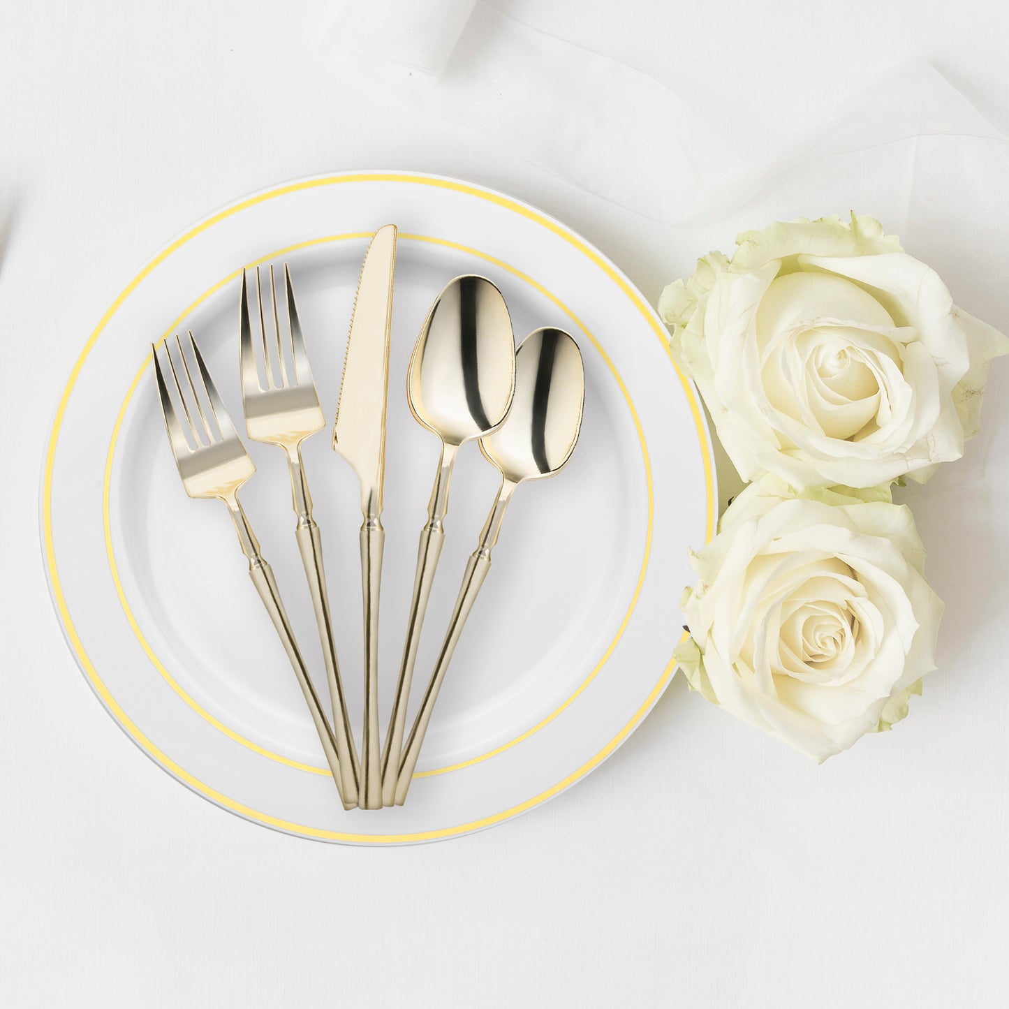 Shiny Metallic Gold Moderno Disposable Plastic Dinner Spoons