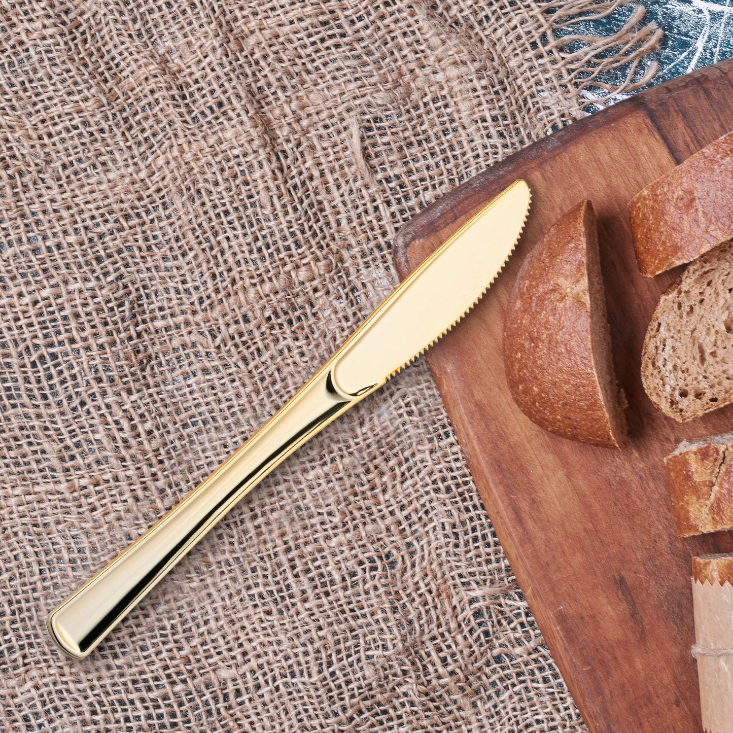 Shiny Metallic Gold Disposable Plastic Knives