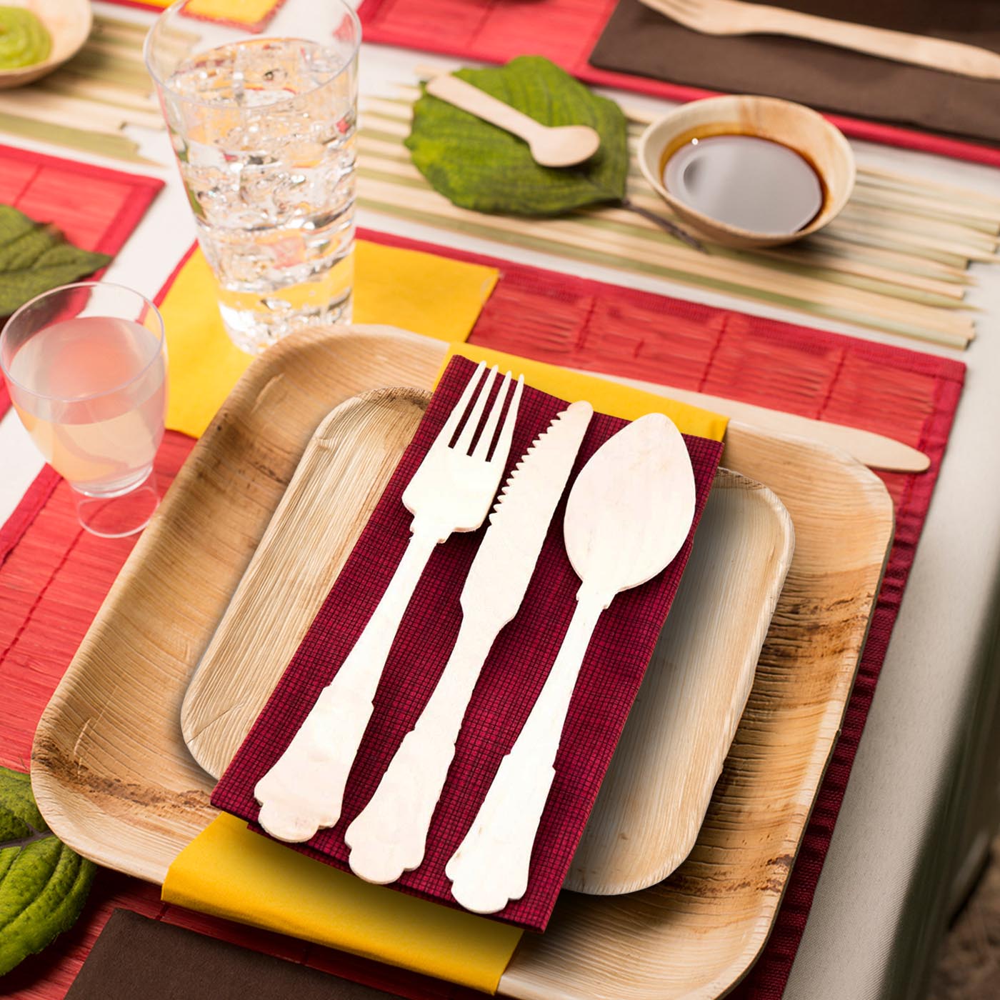 Silhouette Palm Leaf Disposable Eco-Friendly Dinner Spoons