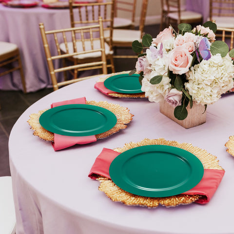 Solid Green Holiday Round Disposable Plastic Salad Plates (7.5