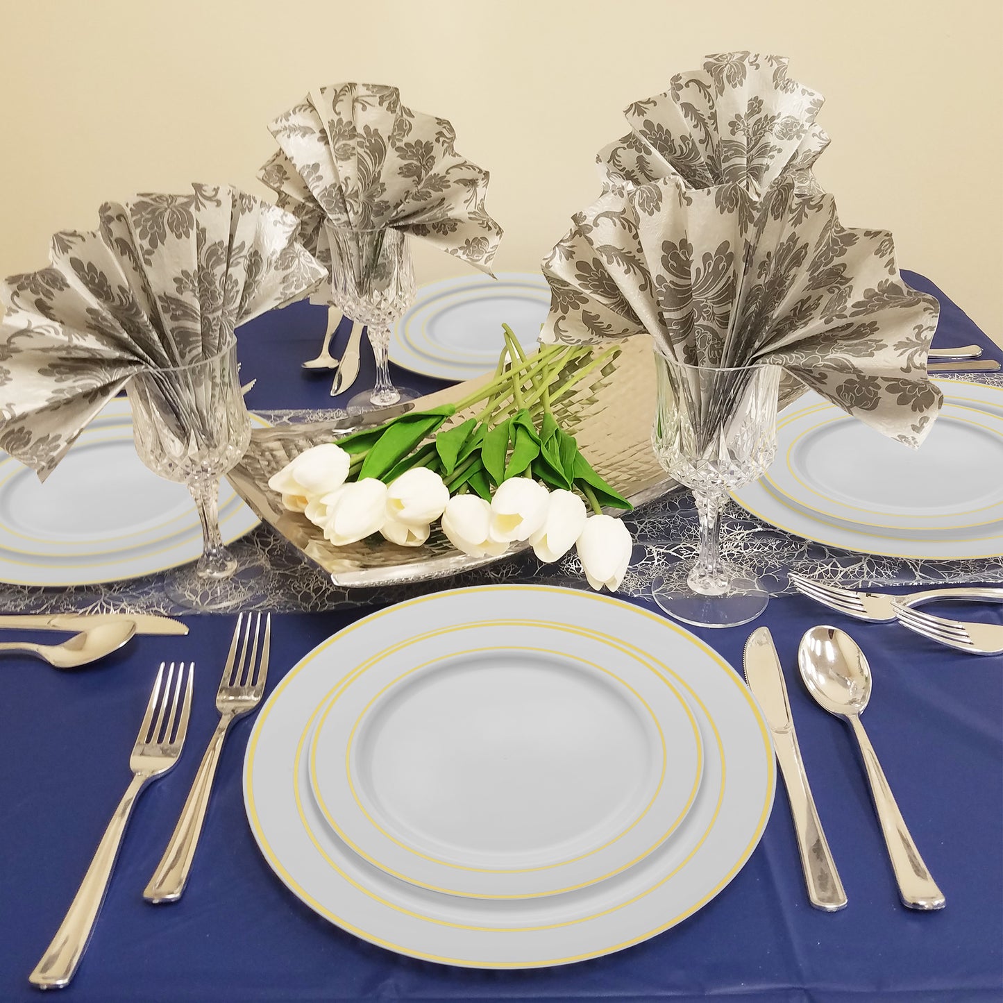 White with Gold Edge Rim Disposable Plastic Dinner Plates (10.25")