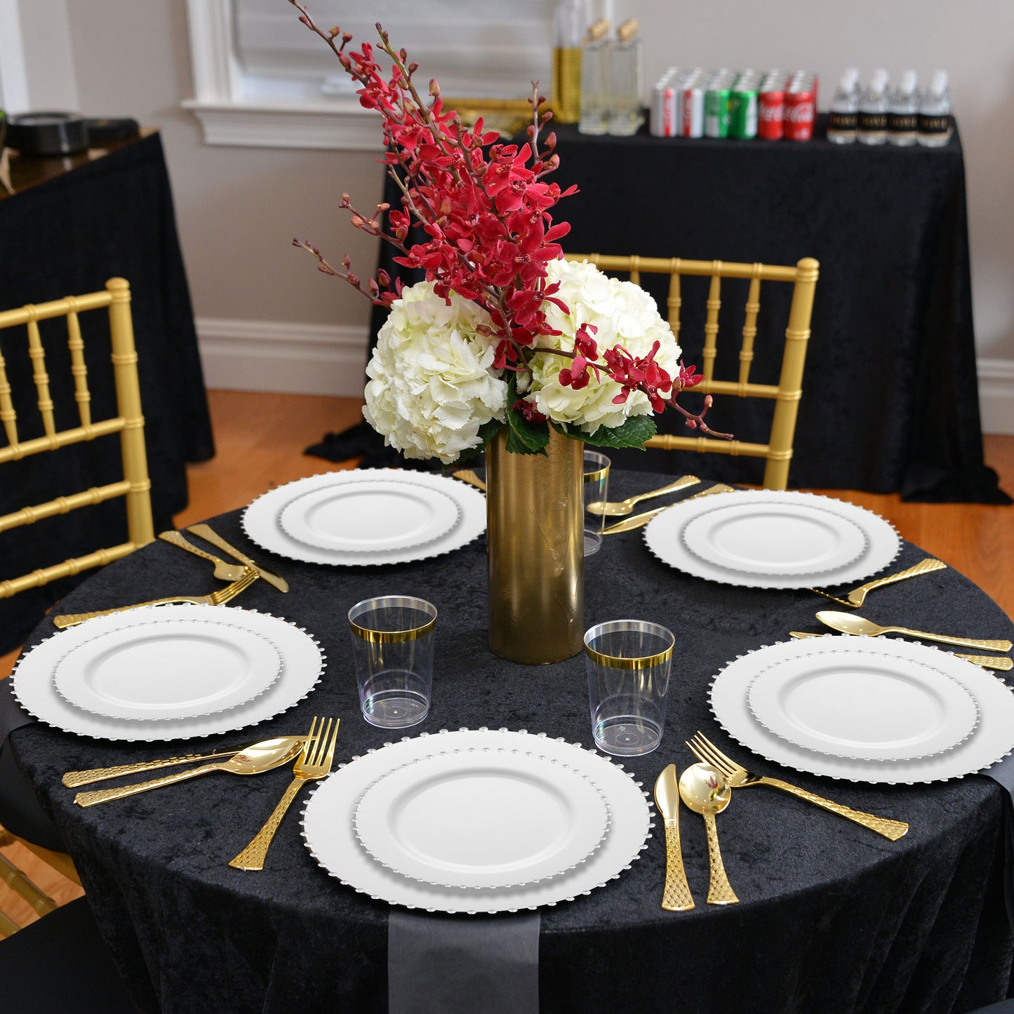 White with Silver Pearl String Round Plastic Salad Plates (7”)