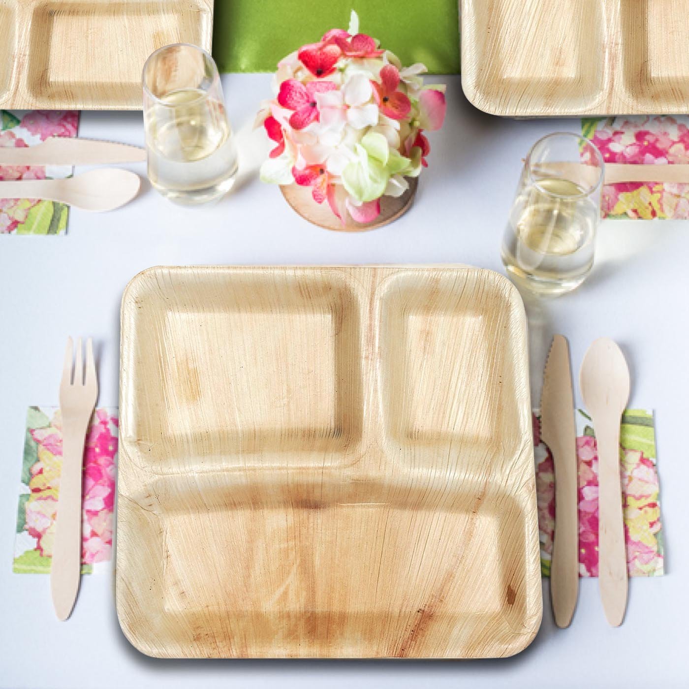 10" Square Palm Leaf 3-Partition Disposable Eco-Friendly Dinner Plates